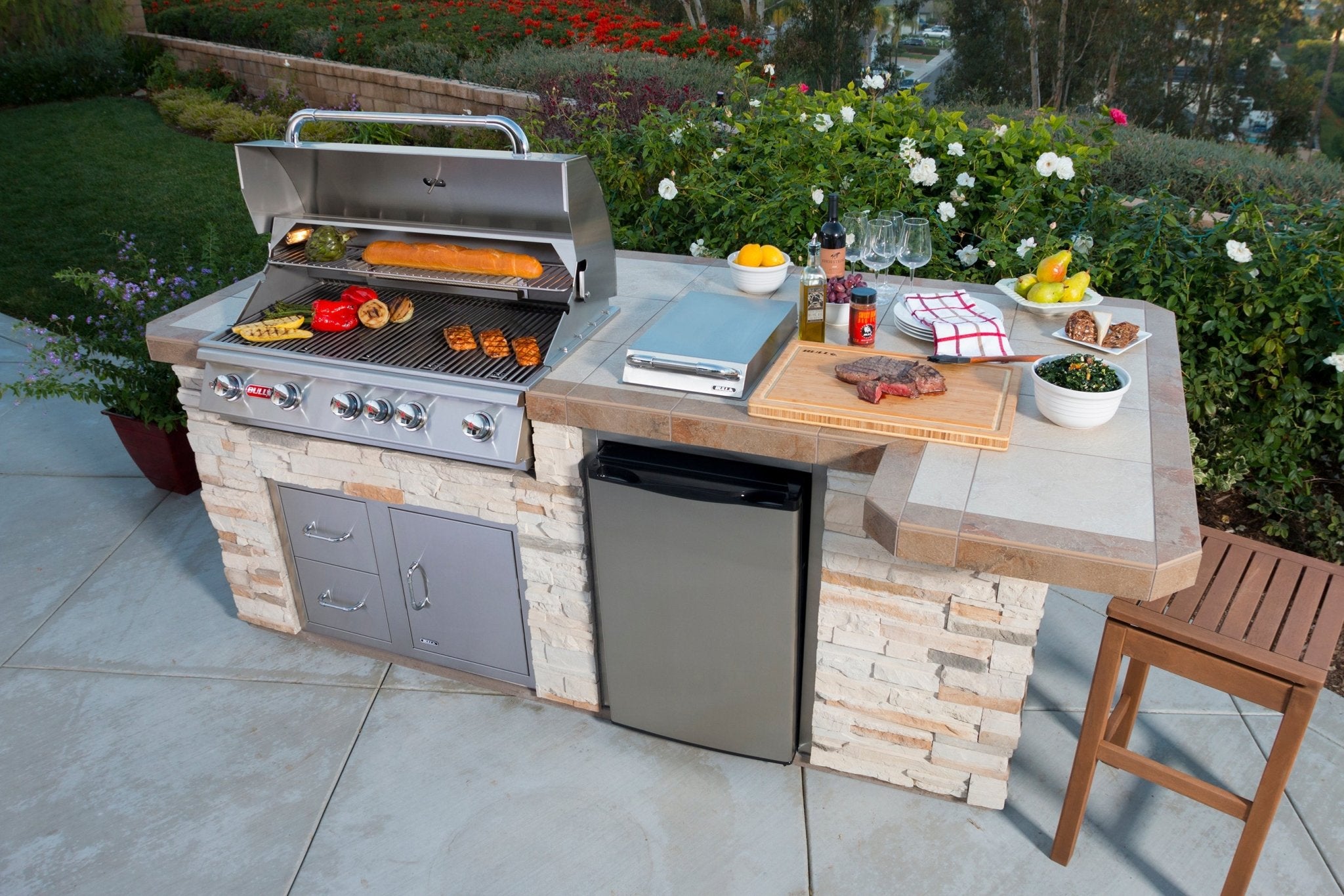 Bull Brahma 38 - Inch 5 - Burner Built - In Propane Gas Grill With Rotisserie - 57568 - My BBQs